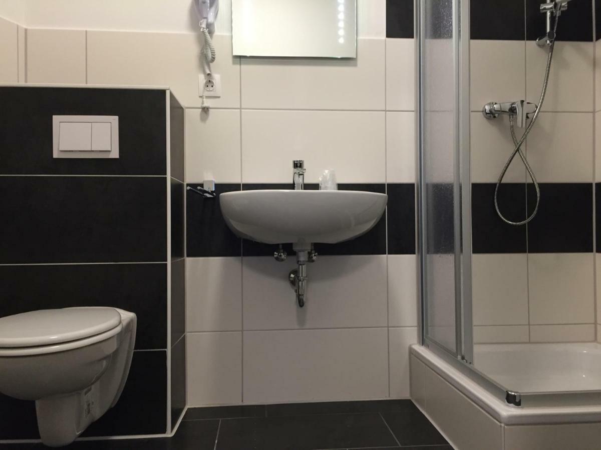 Haus Tannenhof Hotel Hannover Kültér fotó